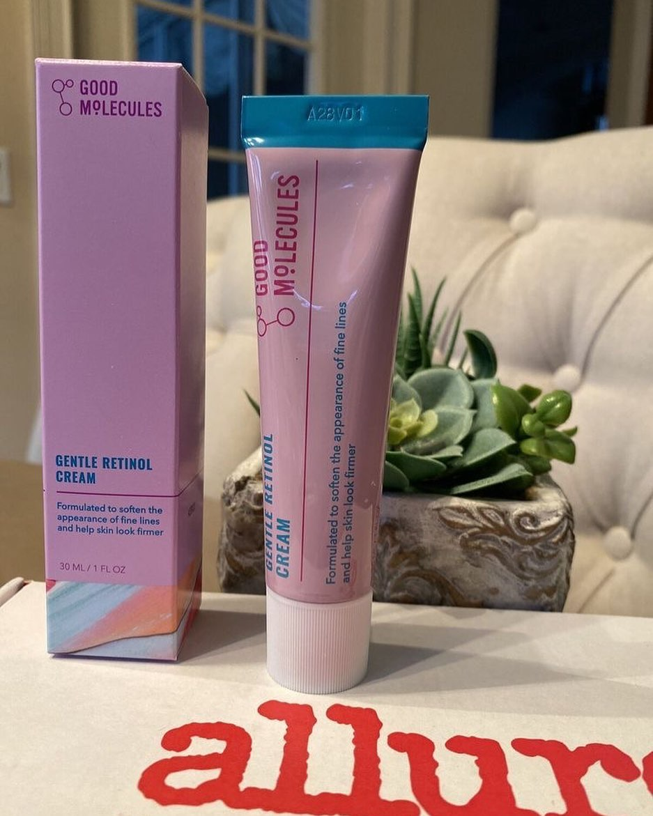 Good Molecules Gentle Retinol Cream 30ml tube displayed with packaging in a skincare setting.